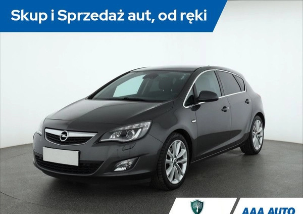 Opel Astra cena 24000 przebieg: 247261, rok produkcji 2011 z Jawor małe 211